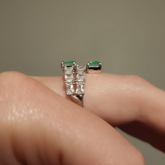 Bomb Party Ring - Picture 2 of 3